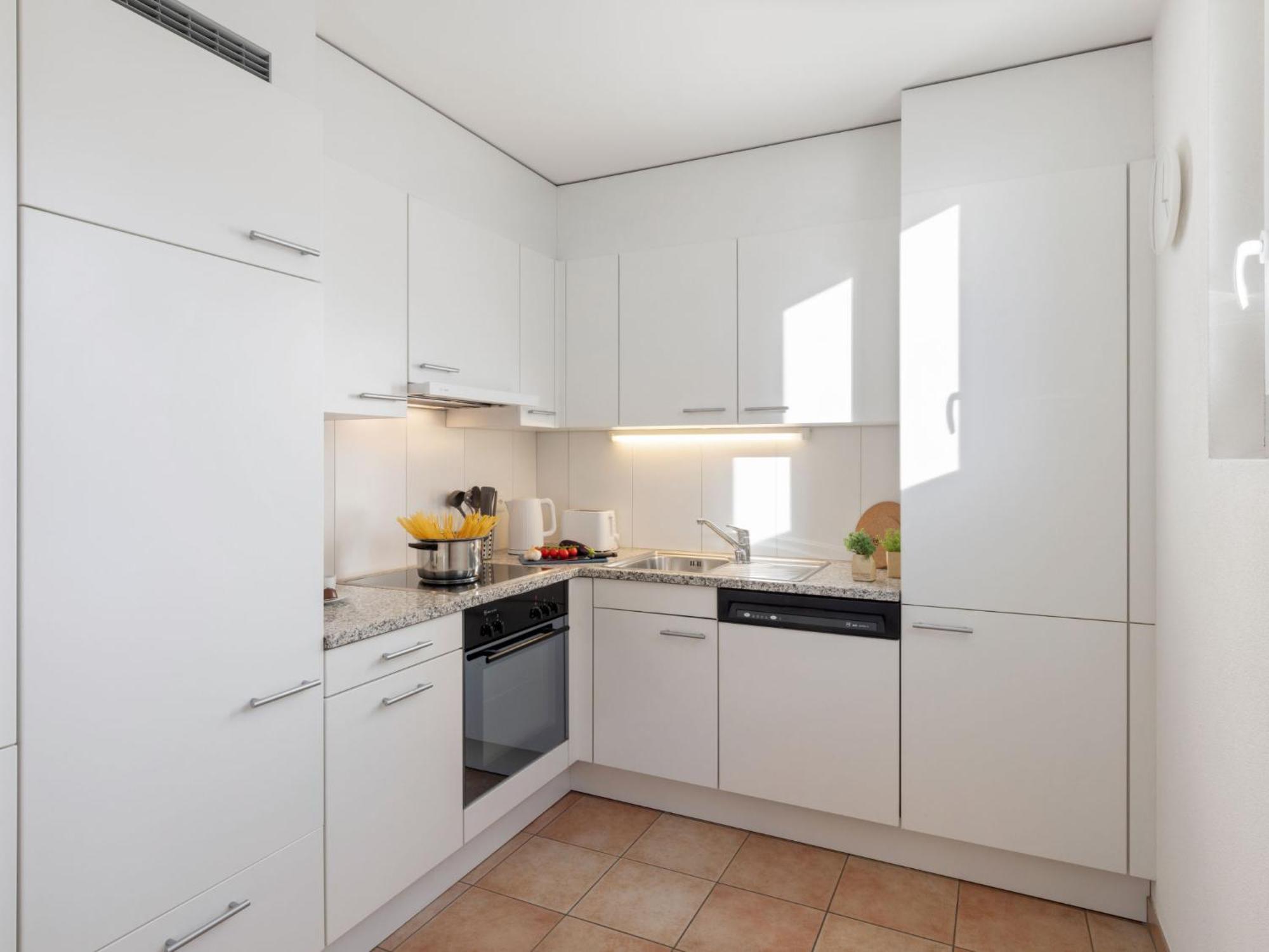 Apartment Torre Tessuti Apt-City Stay By Interhome Locarno Eksteriør bilde